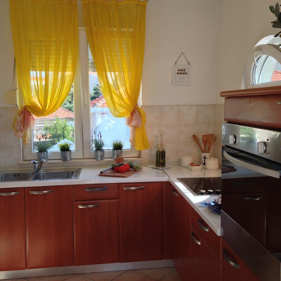 Room With Jungle Bathroom Dubrovnik Exterior photo